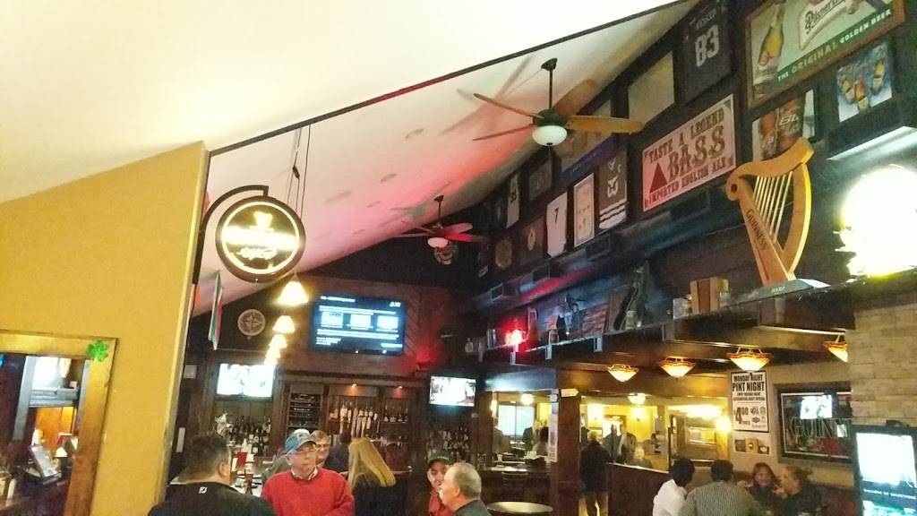 McGuires Ale House | restaurant | 130 Mt Pleasant Rd, Newtown, CT 06470, USA | 2032703999 OR +1 203-270-3999