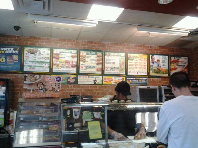 Subway | restaurant | Cliff Rose Dr, Winter Springs, FL 32708, USA | 4073278824 OR +1 407-327-8824