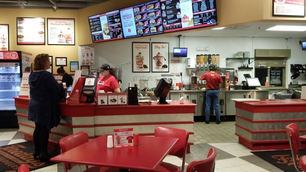 Freddys Frozen Custard & Steakburgers | restaurant | 11140 S Twenty Mile Rd, Parker, CO 80134, USA | 3038050621 OR +1 303-805-0621