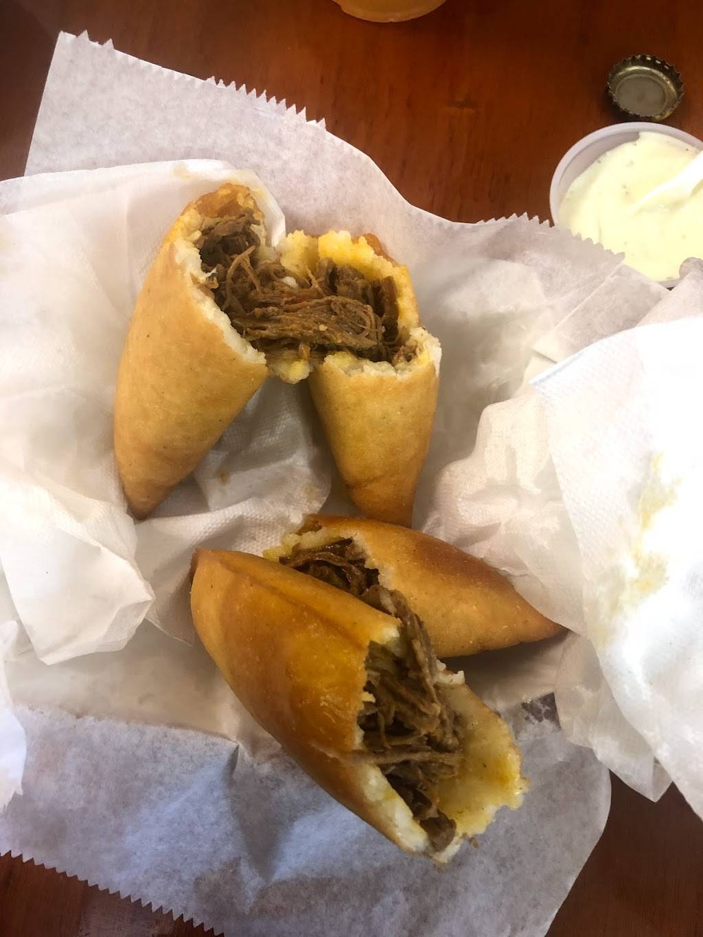 Arepa con que | restaurant | 1898 N Wickham Rd, Melbourne, FL 32935, USA | 3214256169 OR +1 321-425-6169