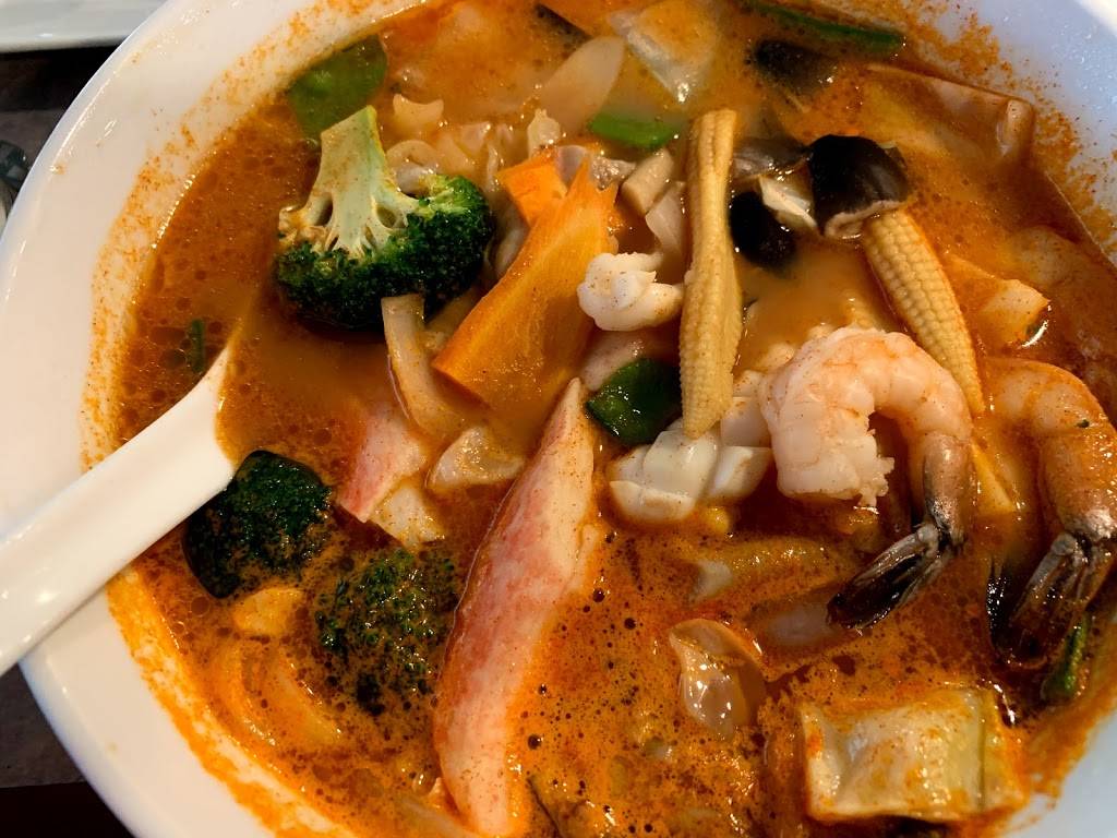 Thai Kitchen | restaurant | 2410 Chamberlain St, Ames, IA 50014, USA | 5152924788 OR +1 515-292-4788