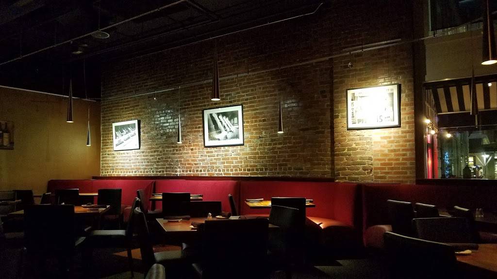 La Tavola | restaurant | 1802, 202 Market St SE, Roanoke, VA 24038, USA | 5402667466 OR +1 540-266-7466