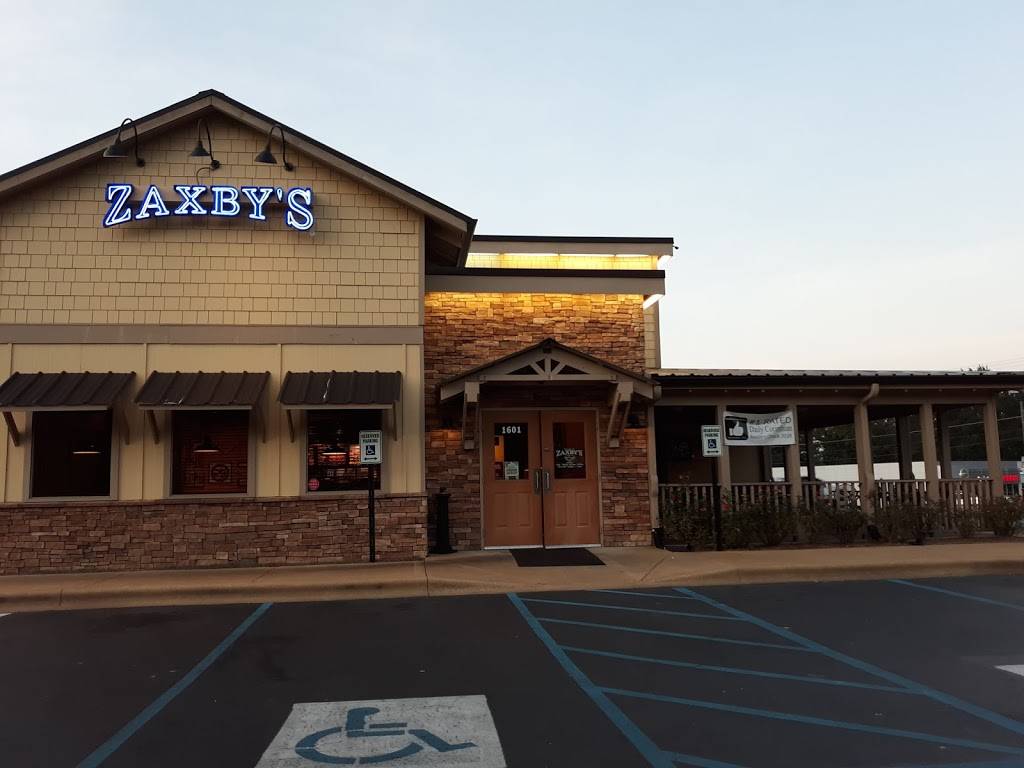 Zaxbys Chicken Fingers & Buffalo Wings | restaurant | 1013 Barnes Crossing Rd, Tupelo, MS 38804, USA | 6623503062 OR +1 662-350-3062