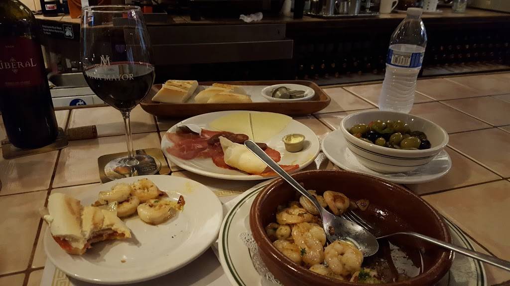 La Taberna De Ignacio-Hialeah | restaurant | 1800 W 68th St #123, Hialeah, FL 33014, USA | 3058201091 OR +1 305-820-1091