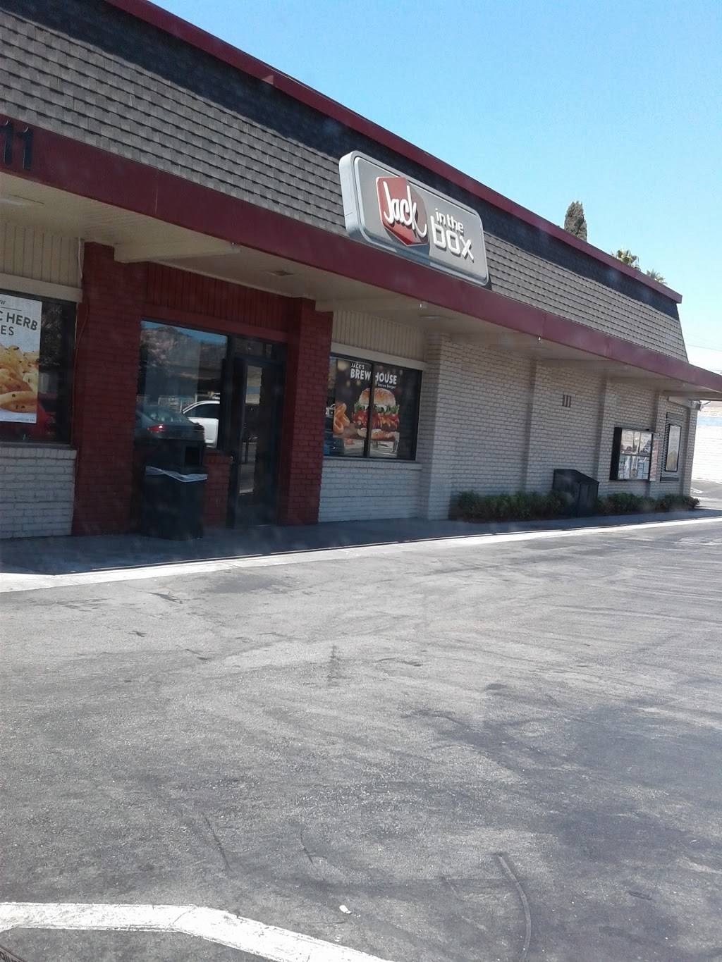 Jack in the Box | restaurant | 2511 N San Fernando Blvd, Burbank, CA 91504, USA | 8188419689 OR +1 818-841-9689