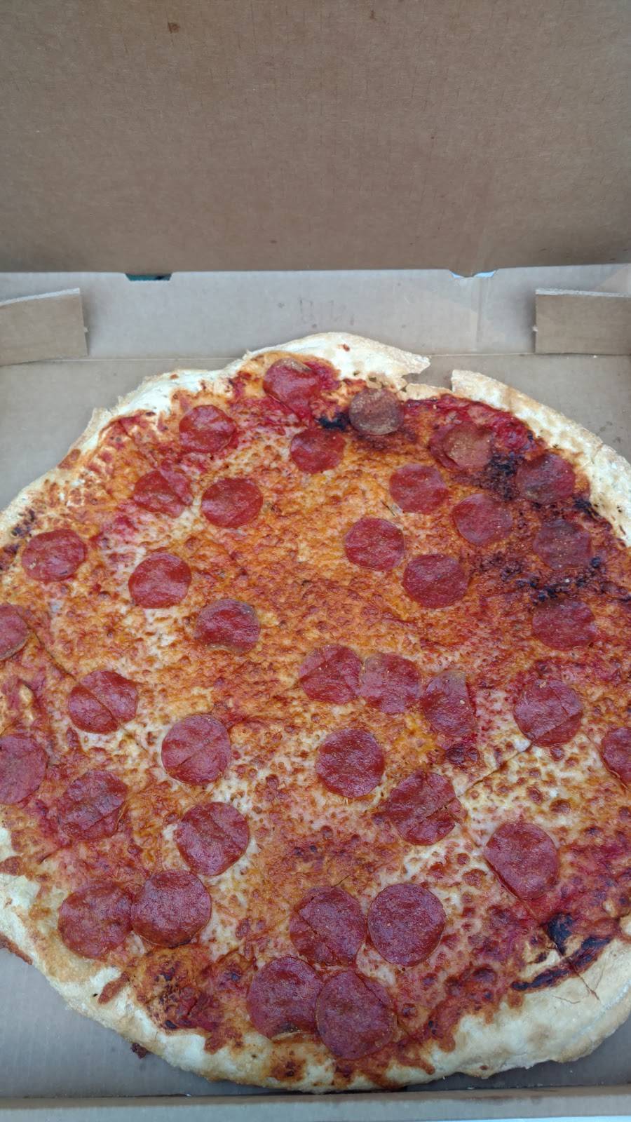 The Pizza Mill | restaurant | 8485 Holton Rd a, Holton, MI 49425, USA | 2318219991 OR +1 231-821-9991