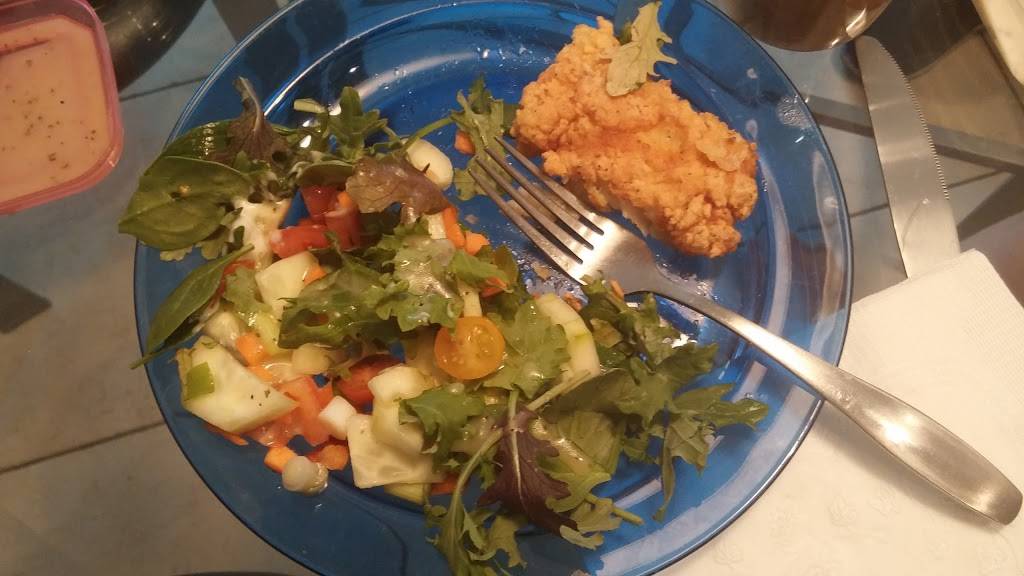 Little Caesars Pizza | meal takeaway | 21019 Farmington Rd, Farmington Hills, MI 48336, USA | 2484745353 OR +1 248-474-5353