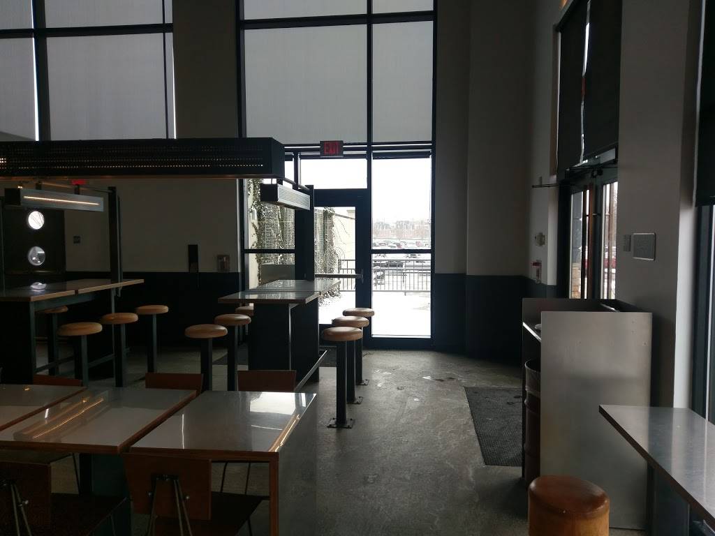 Chipotle Mexican Grill | restaurant | 837 Lehigh Lifestyle Ctr, Whitehall, PA 18052, USA | 6104659526 OR +1 610-465-9526