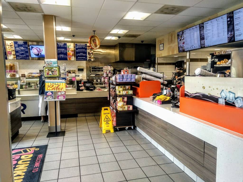 Dunkin Donuts | cafe | 1500 Belle View Blvd, Alexandria, VA 22307, USA | 7037781135 OR +1 703-778-1135