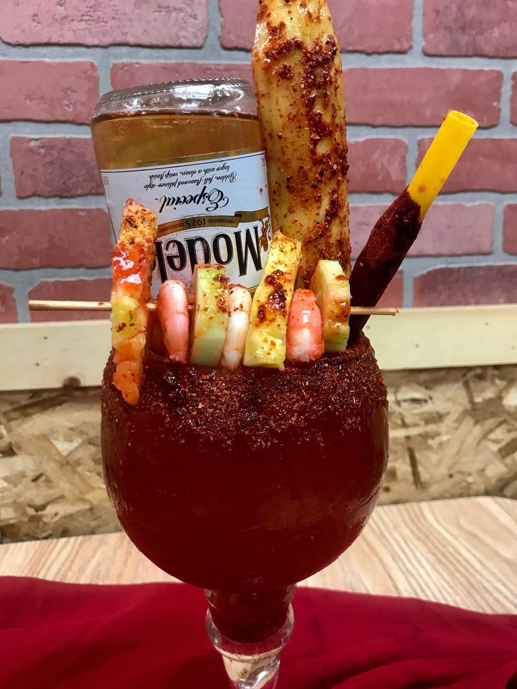 El Toro Loco Grill | restaurant | 85 Ramona Expy #5, Perris, CA 92571, USA | 9514900344 OR +1 951-490-0344