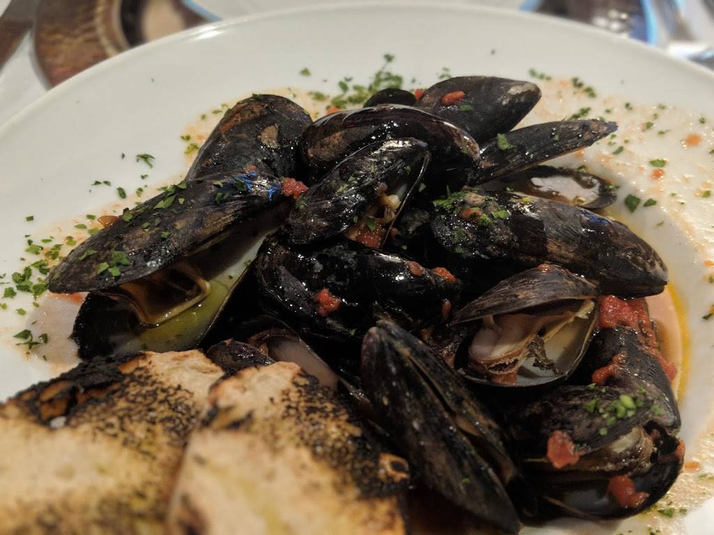 Casa Cosenza | restaurant | 3705 Tampa Rd #6, Oldsmar, FL 34677, USA | 8139259765 OR +1 813-925-9765