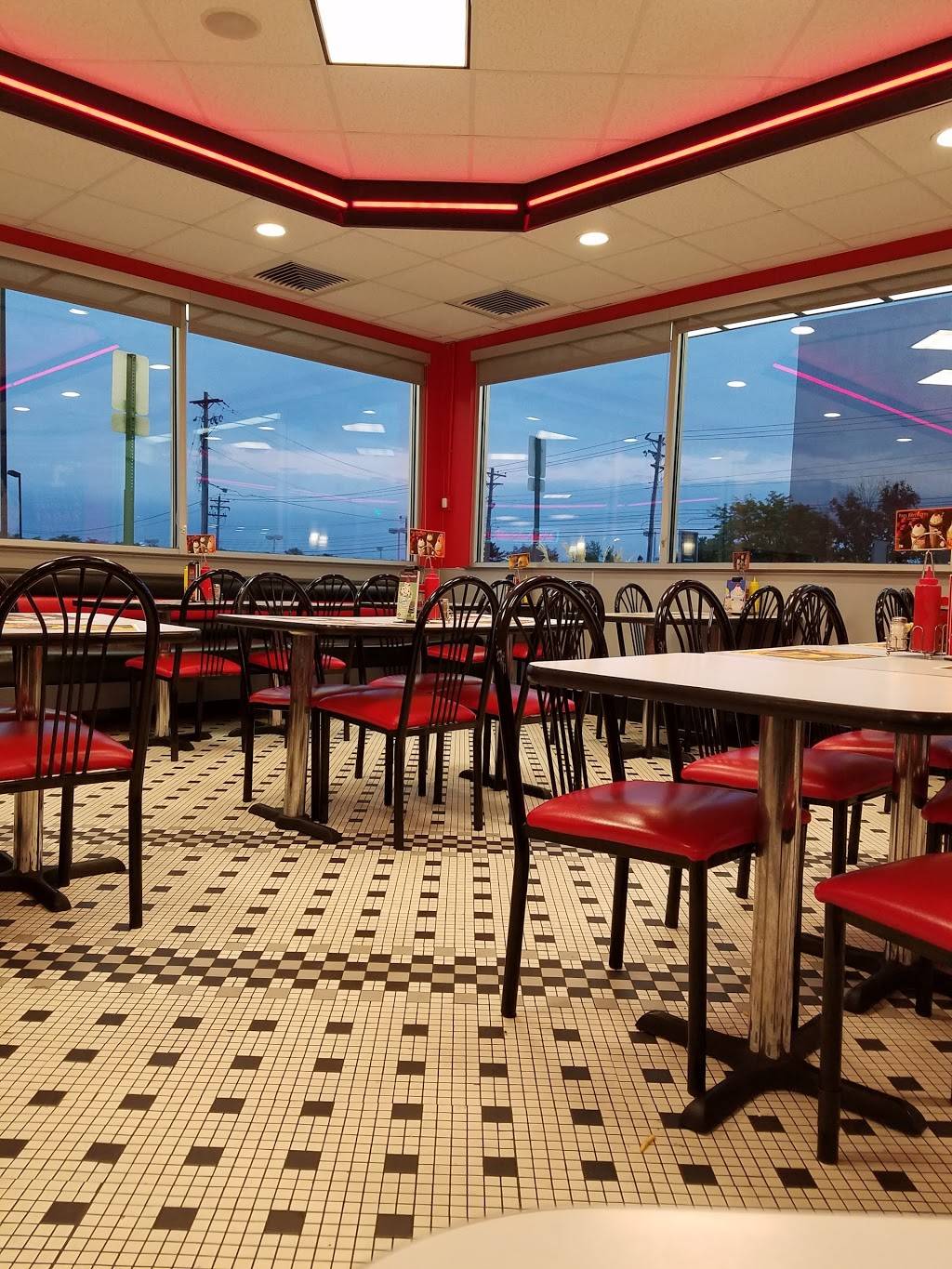 Steak n Shake | restaurant | 5308 Fields Ertel Rd, Cincinnati, OH 45249, USA | 5137709540 OR +1 513-770-9540