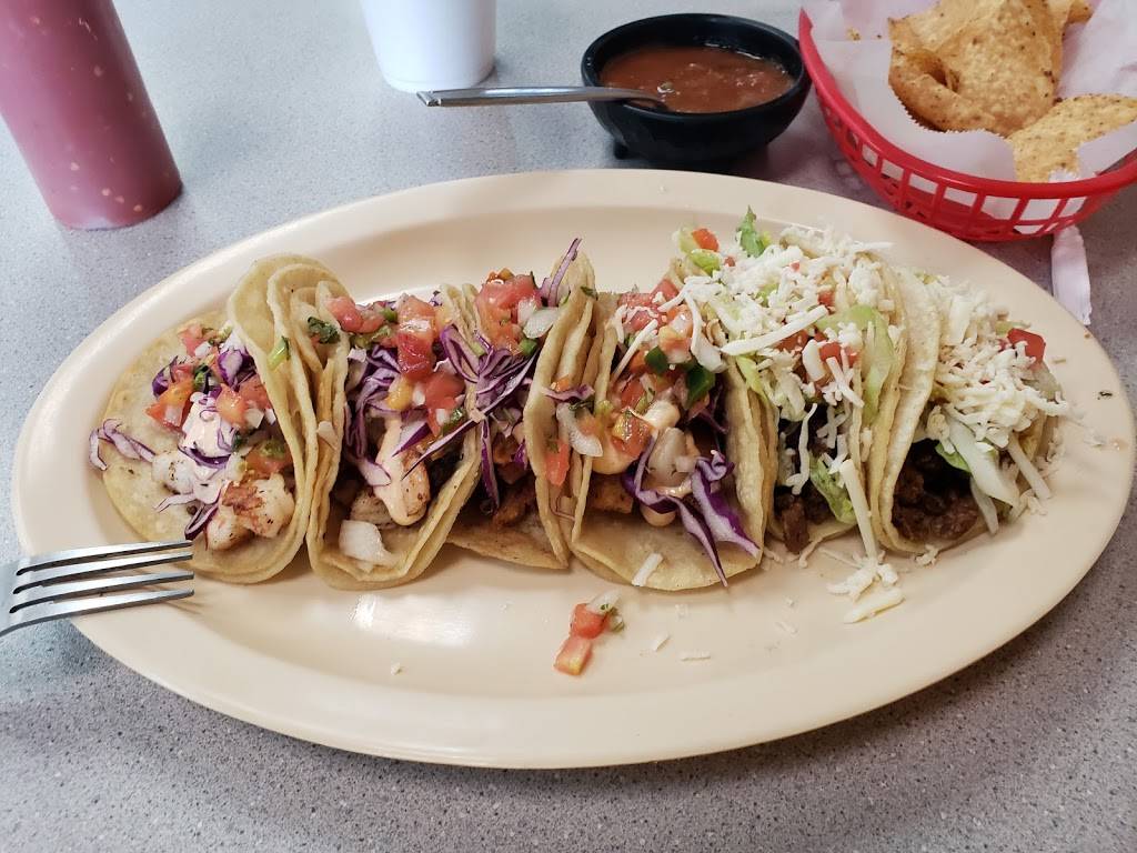 Manny’s Burrito Express | restaurant | 1433 W Schaumburg Rd, Schaumburg, IL 60194, USA | 6309122110 OR +1 630-912-2110