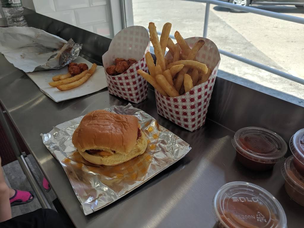 Burger City | restaurant | 62-20 Forest Ave, Ridgewood, NY 11385, USA | 9179091547 OR +1 917-909-1547