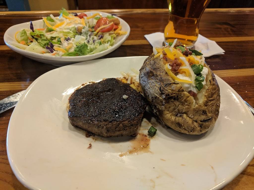 Outback Steakhouse | meal takeaway | Terminal 3 (4th Floor, Erlanger, KY 41018, USA | 8597671055 OR +1 859-767-1055