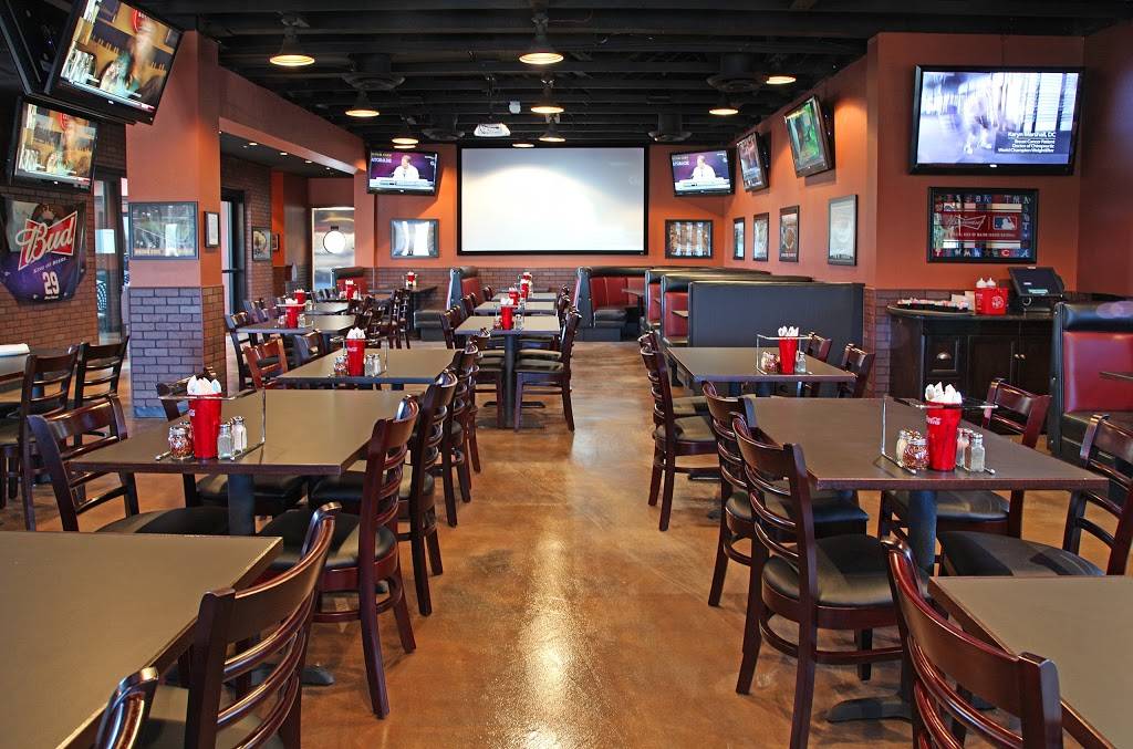 Tailgaters & IL Primo Surprise | restaurant | 15529 W Bell Rd, Surprise, AZ 85374, USA | 6235441111 OR +1 623-544-1111