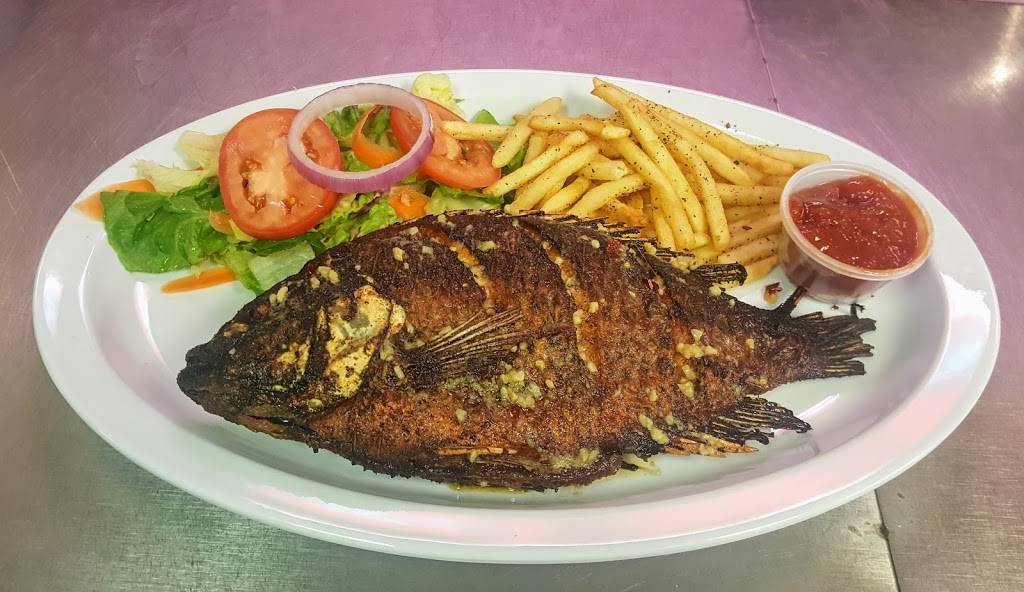 Chulas Sports Cantina | night club | 11095 East Fwy, Houston, TX 77029, USA | 7134557300 OR +1 713-455-7300