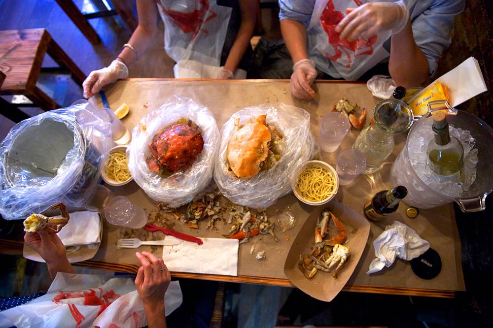 Boiling SOHO | restaurant | 758 State St, New Haven, CT 06511, USA | 2036916215 OR +1 203-691-6215