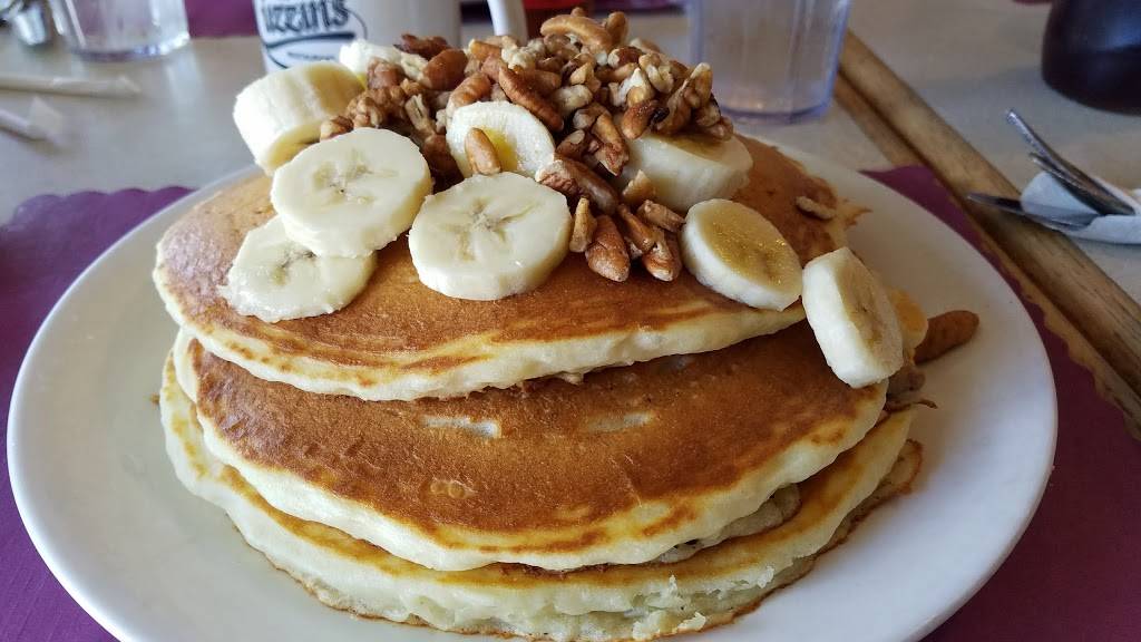 Kissin Cuzzins | restaurant | 951 34th St N, St. Petersburg, FL 33713, USA | 7273233915 OR +1 727-323-3915