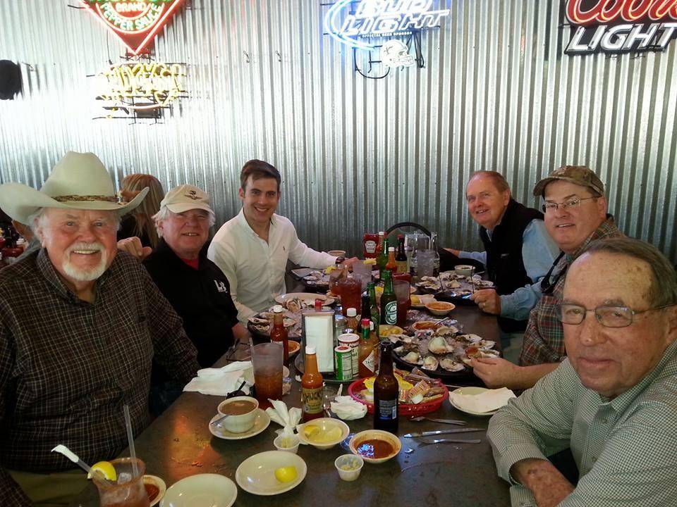 SHUCKS! | restaurant | 701 W Port St, Abbeville, LA 70510, USA | 3378983311 OR +1 337-898-3311