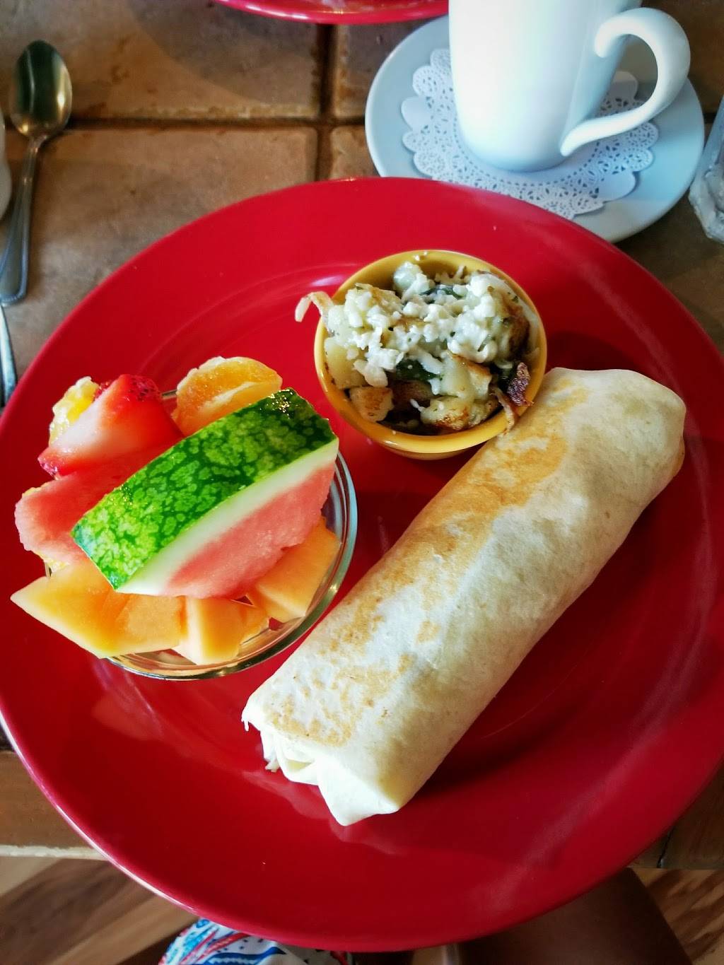 Riviera Maya Restaurant | restaurant | 2327 S Kinnickinnic Ave, Milwaukee, WI 53207, USA | 4142944848 OR +1 414-294-4848