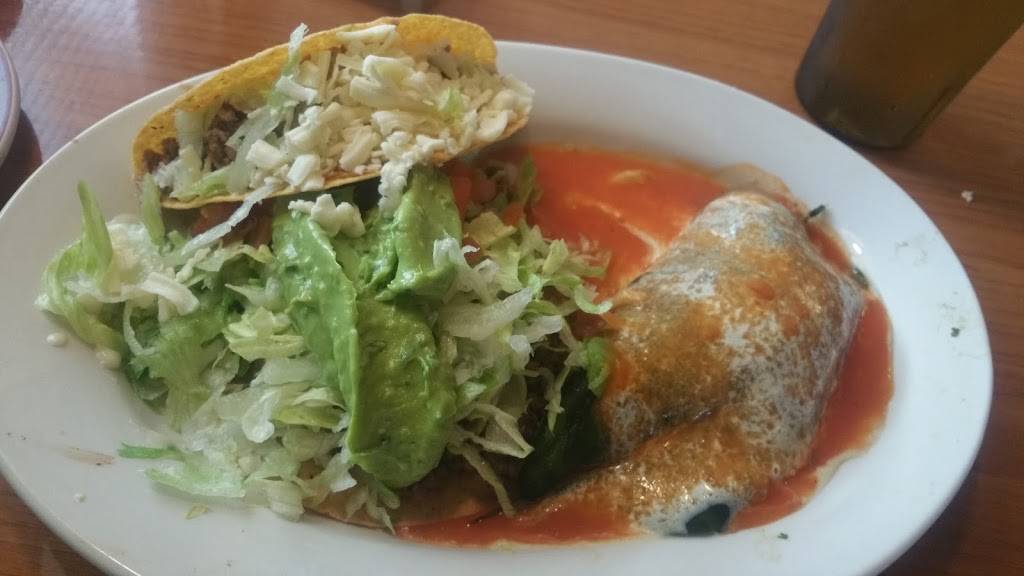 El Patio Mexican Restaurant | restaurant | 2891 E Big Beaver Rd, Troy, MI 48083, USA | 2485280106 OR +1 248-528-0106