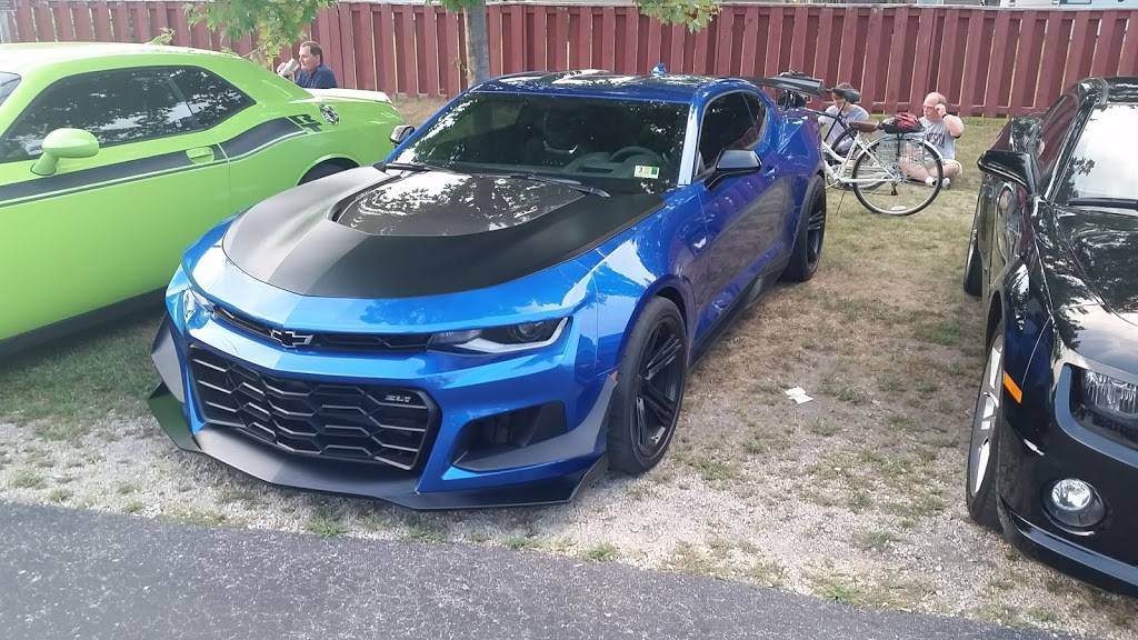 Lakeview Drive Inn | restaurant | 610 E Sarnia St, Winona, MN 55987, USA | 5074543723 OR +1 507-454-3723