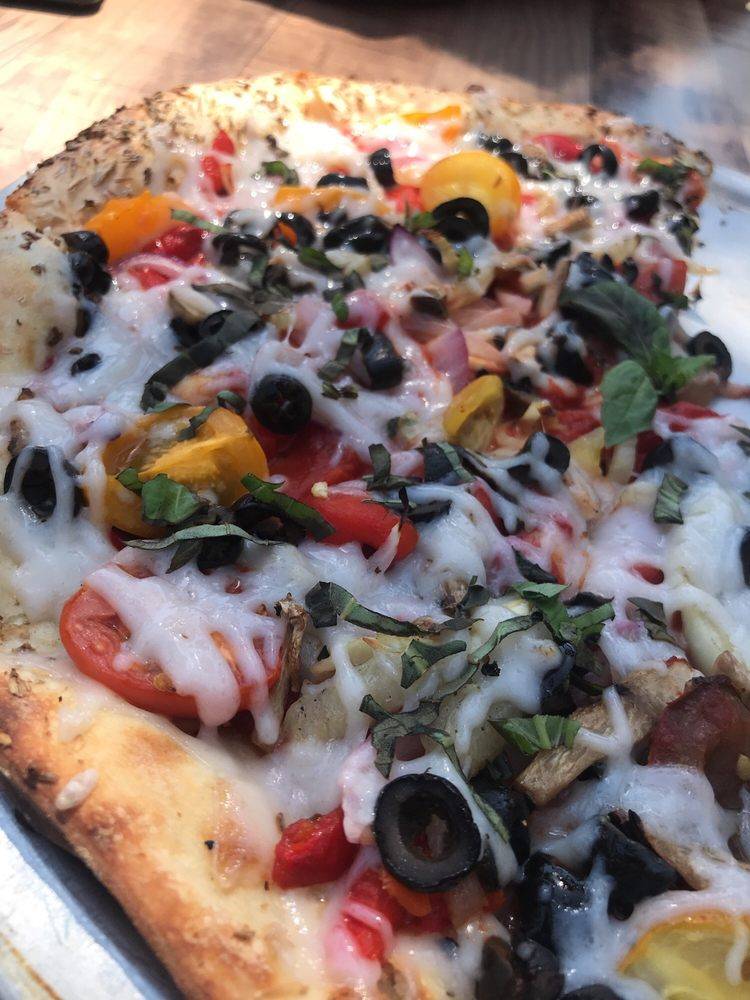 Stoneys Pizza | restaurant | 17210 Pacific Coast Hwy, Huntington Beach, CA 92649, USA | 7145960024 OR +1 714-596-0024