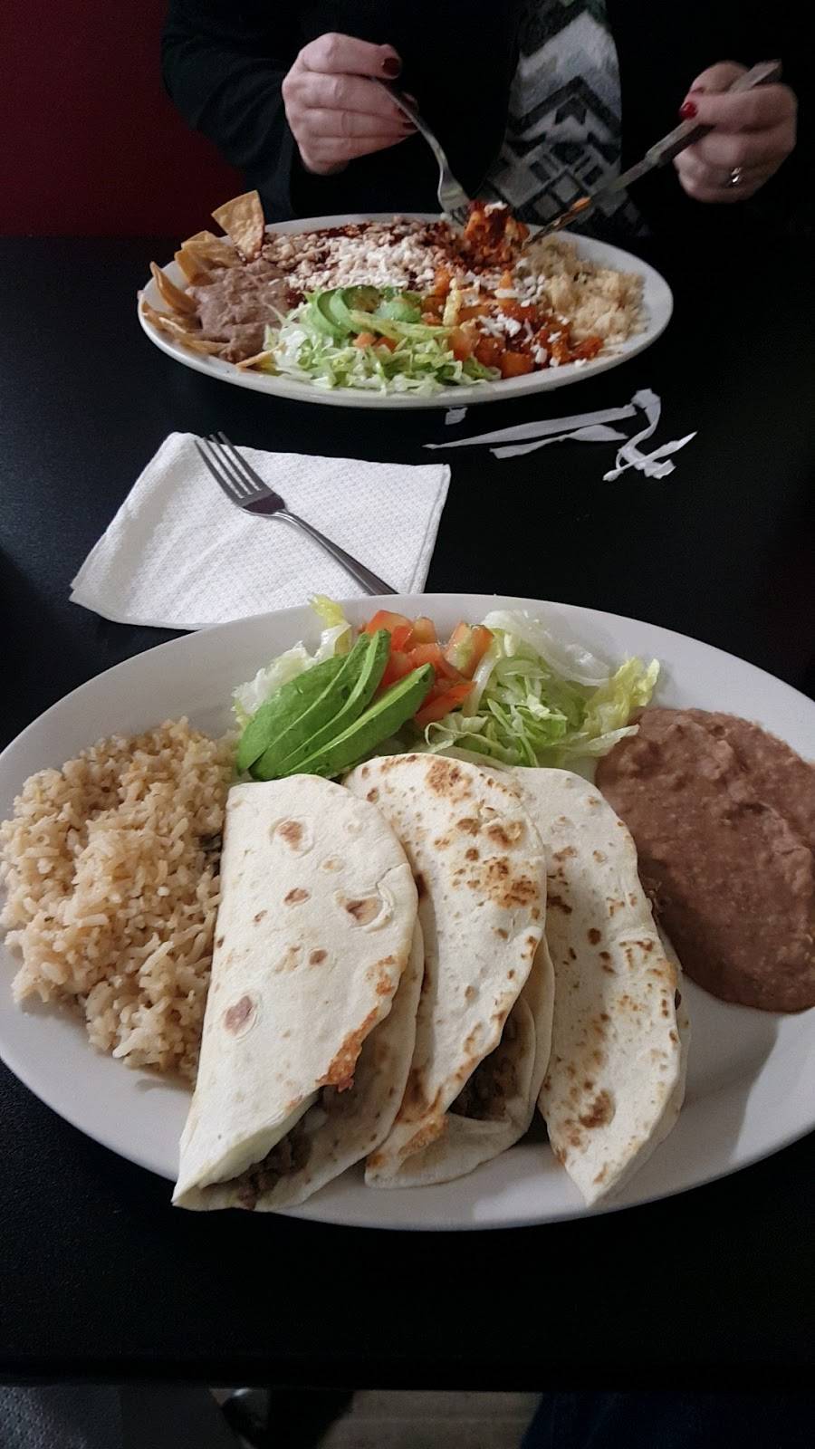 Taqueria Rello | restaurant | 1522 W Southcross Blvd, San Antonio, TX 78211, USA | 2109322009 OR +1 210-932-2009