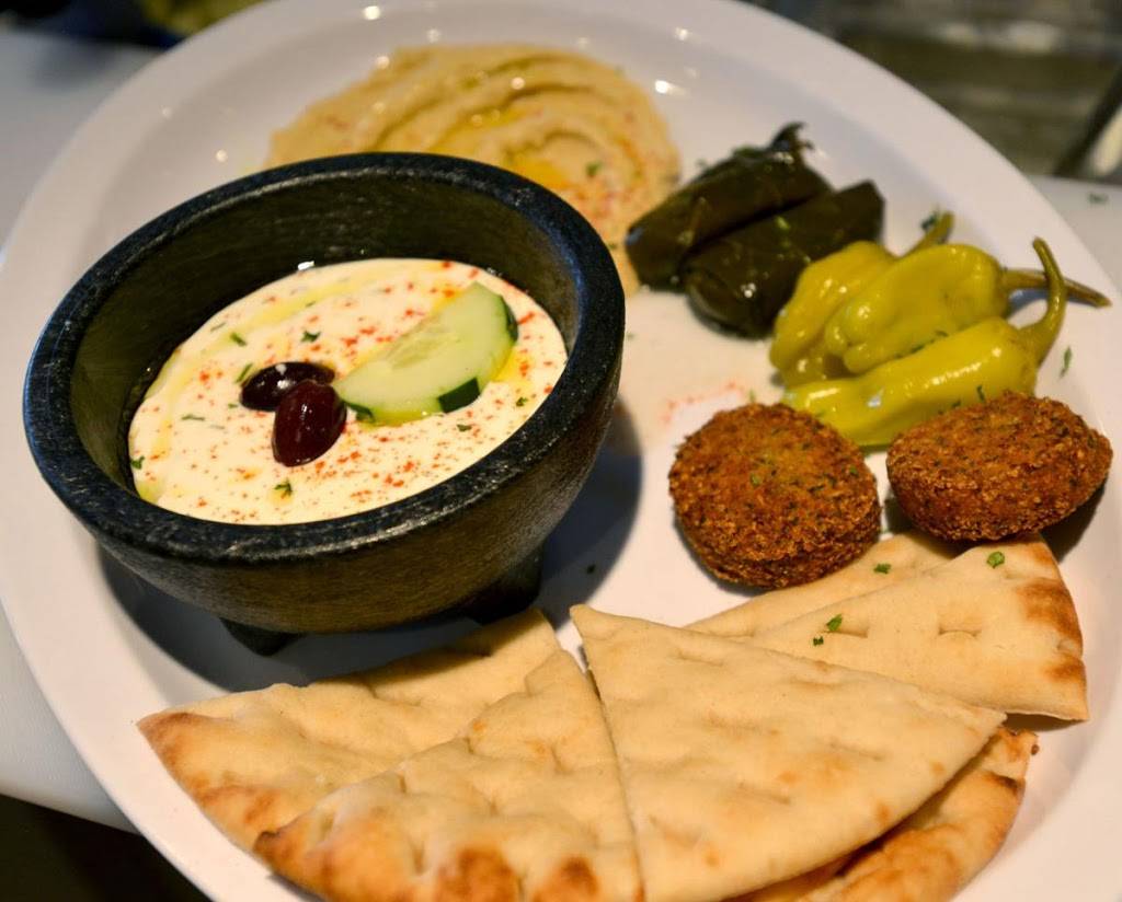 Greeko’s grill&cafe | restaurant | 217 W Main St, Abingdon, VA 24210, USA | 2765258107 OR +1 276-525-8107