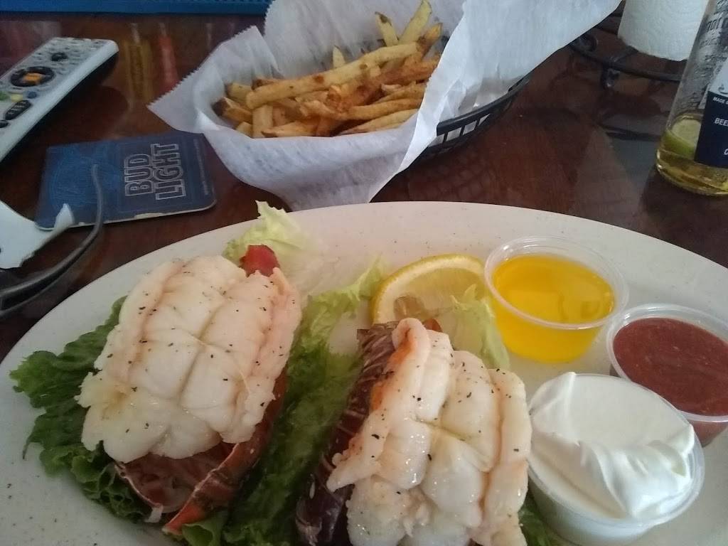 Backwater Fins | restaurant | 13982 W Ozello Trail, Crystal River, FL 34429, USA | 3527946000 OR +1 352-794-6000