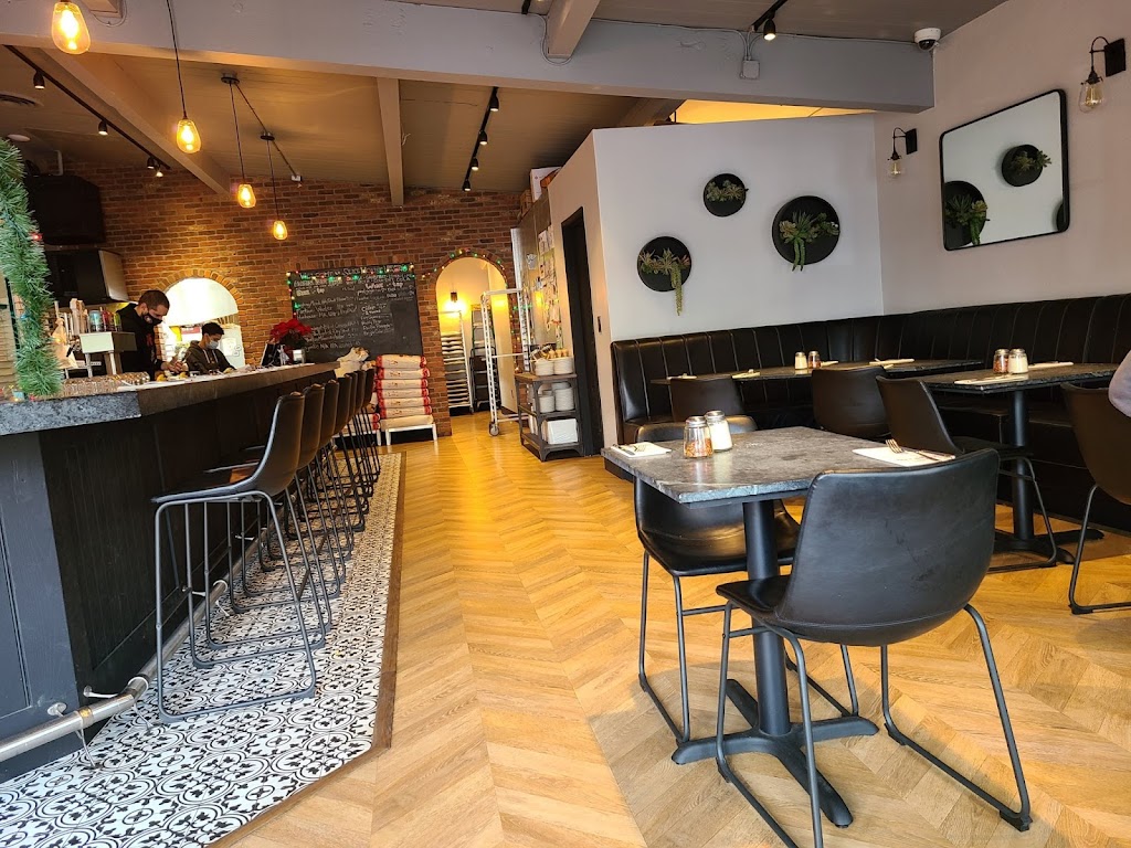 Slice House | restaurant | 135 Parrott St, San Leandro, CA 94577, USA | 5102810725 OR +1 510-281-0725