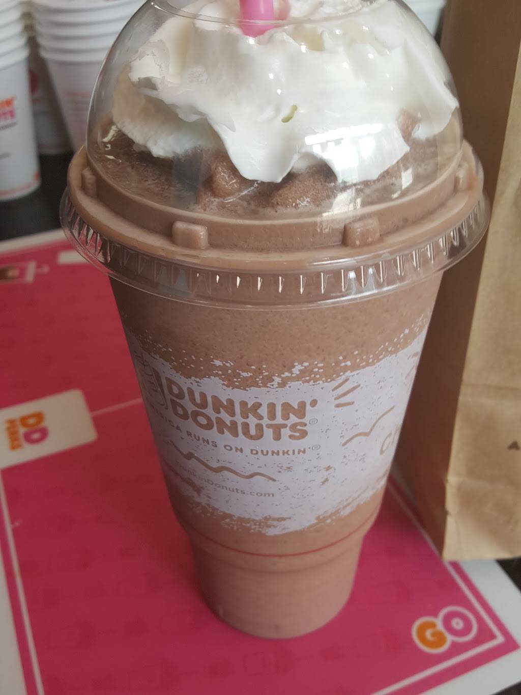 Dunkin Donuts | cafe | 1575 S Michigan Ave, Chicago, IL 60605, USA | 3124470951 OR +1 312-447-0951