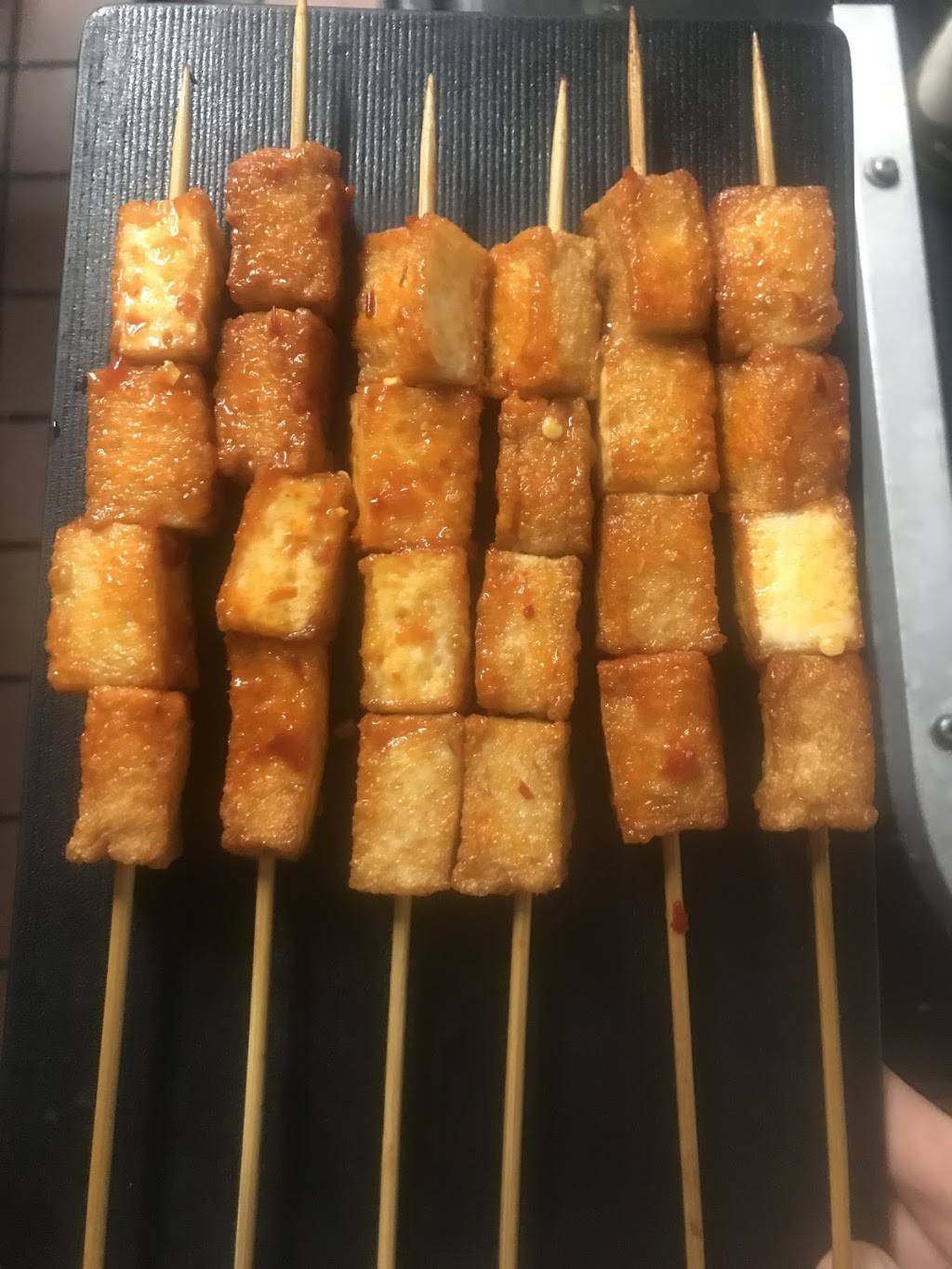 Nüjoy Chinese Restaurant & Bar | restaurant | 11311 Euclid Ave, Cleveland, OH 44106, USA | 2169997016 OR +1 216-999-7016