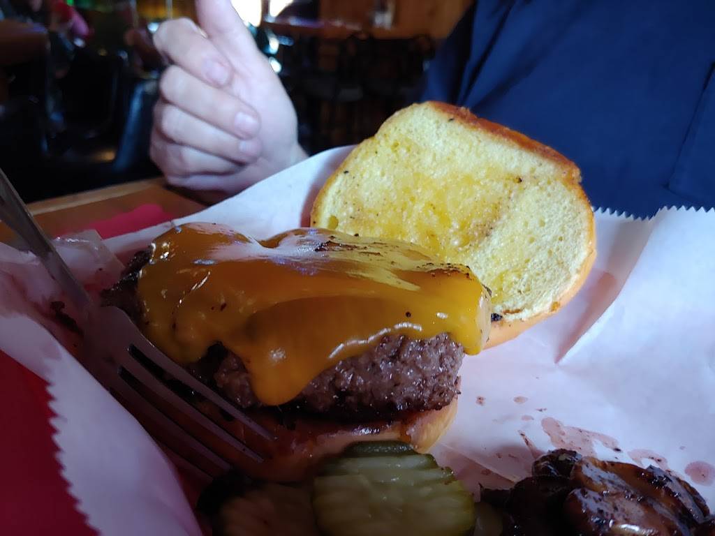 Lady Dawns Sports Bar & Grill | restaurant | 307 S Main St, Blanchardville, WI 53516, USA | 6085234211 OR +1 608-523-4211