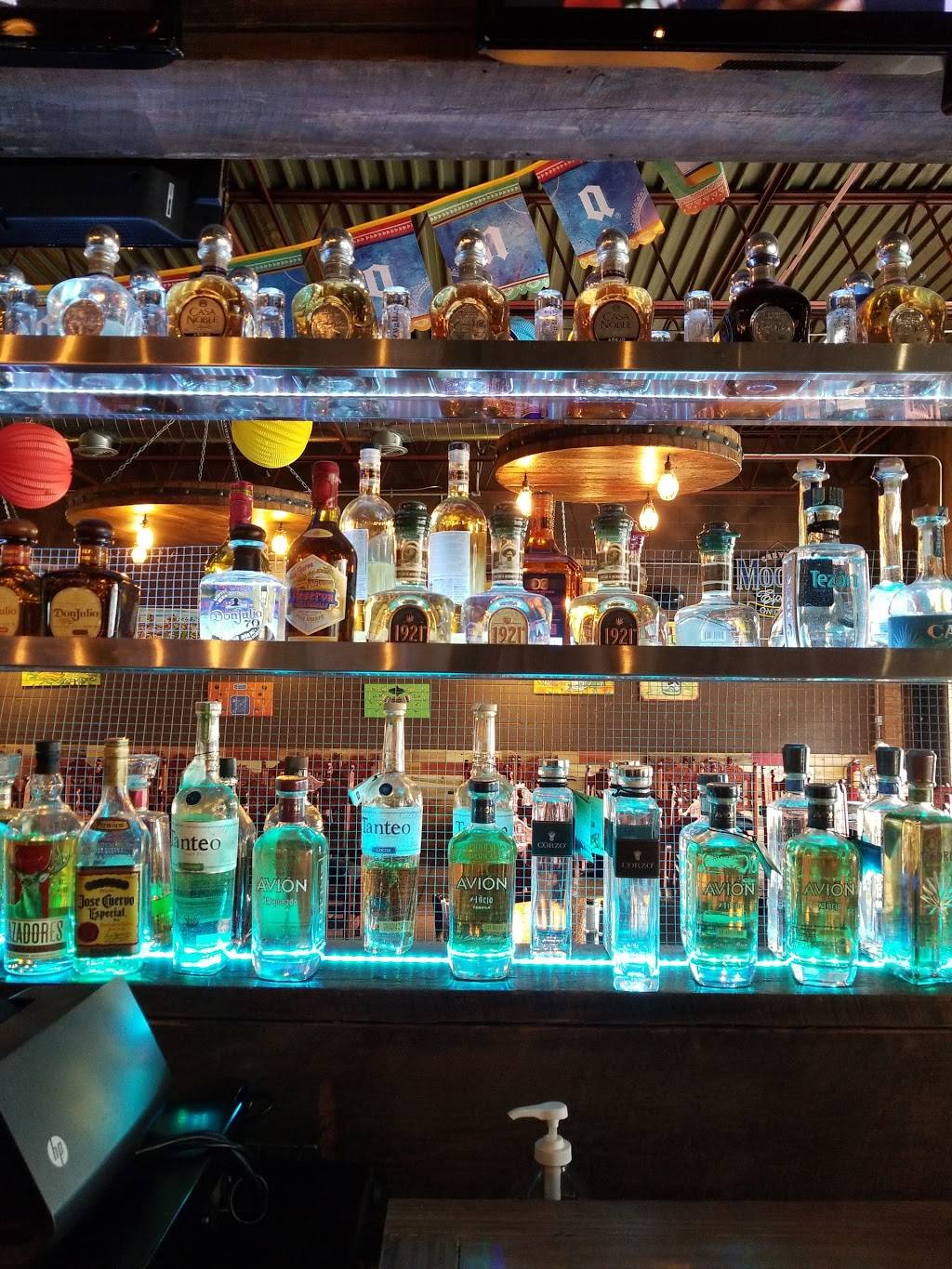 Fernandos Tequila Bar & Restaurant | restaurant | 3450 N Lincoln Ave, Chicago, IL 60657, USA | 7734776930 OR +1 773-477-6930