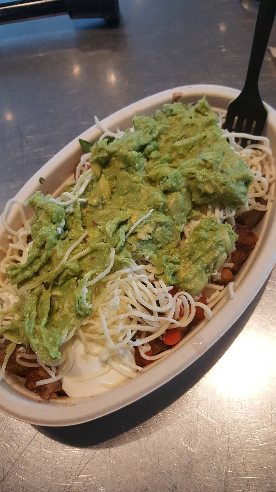 Chipotle Mexican Grill | restaurant | 1250 Fording Island Rd Ste A, Bluffton, SC 29910, USA | 8438362442 OR +1 843-836-2442