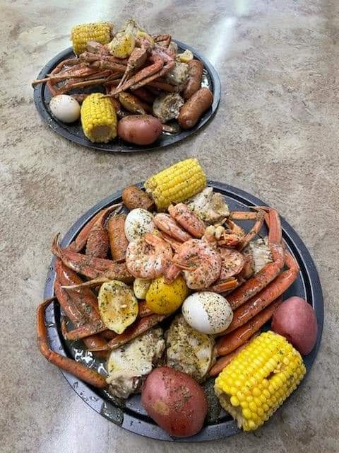 The Ocean Floor bar & grill | restaurant | 740 Main St, Daytona Beach, FL 32118, USA | 3862369750 OR +1 386-236-9750