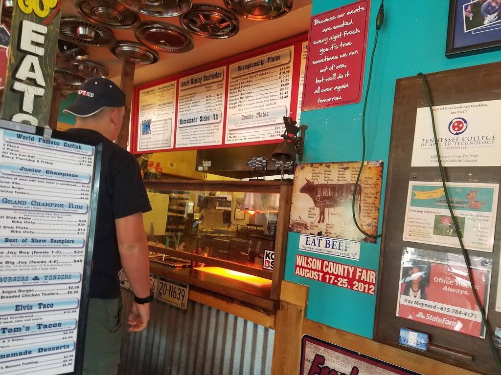 Blue Moon BBQ | restaurant | 711 Park Ave, Lebanon, TN 37087, USA | 6154447920 OR +1 615-444-7920