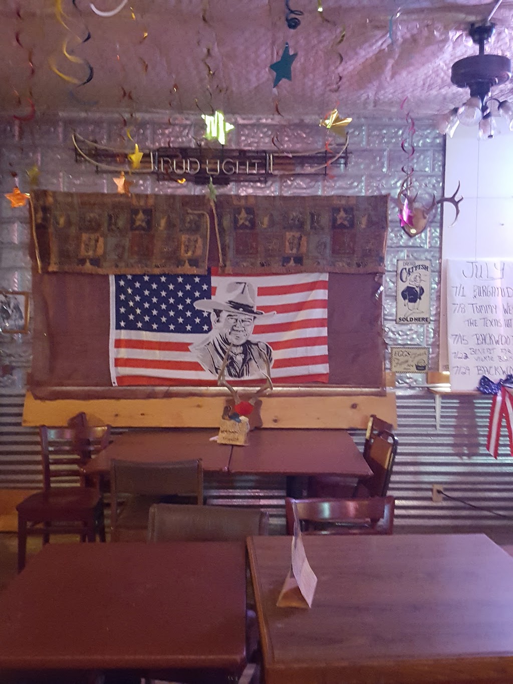 Red Horse Saloon | restaurant | 2440 TX-16, Bandera, TX 78003, USA | 8307963825 OR +1 830-796-3825