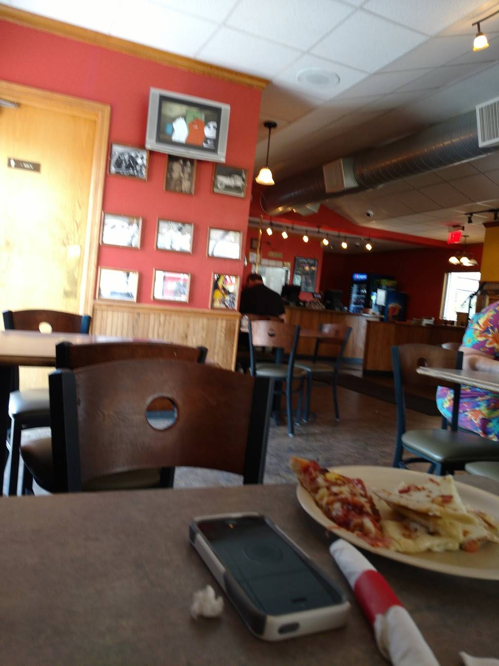 Fort Ball Pizza Palace | restaurant | 1307 W State St, Fremont, OH 43420, USA | 4193347800 OR +1 419-334-7800