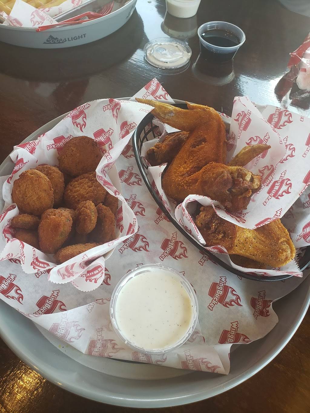 Wing Bucket | restaurant | 3510 W University Dr, McKinney, TX 75071, USA | 2148563570 OR +1 214-856-3570