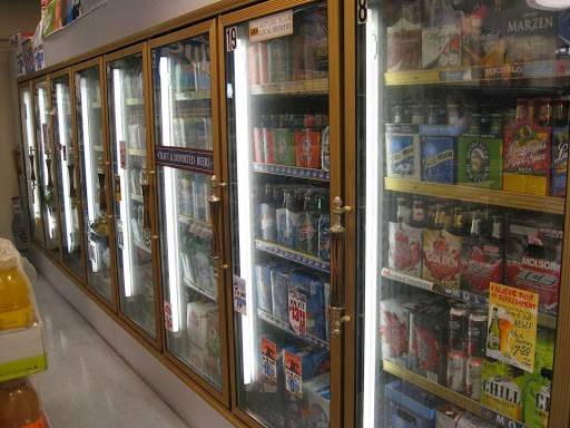 Tweenys Market | restaurant | 19191 Merriman Rd, Livonia, MI 48152, USA | 2484785312 OR +1 248-478-5312