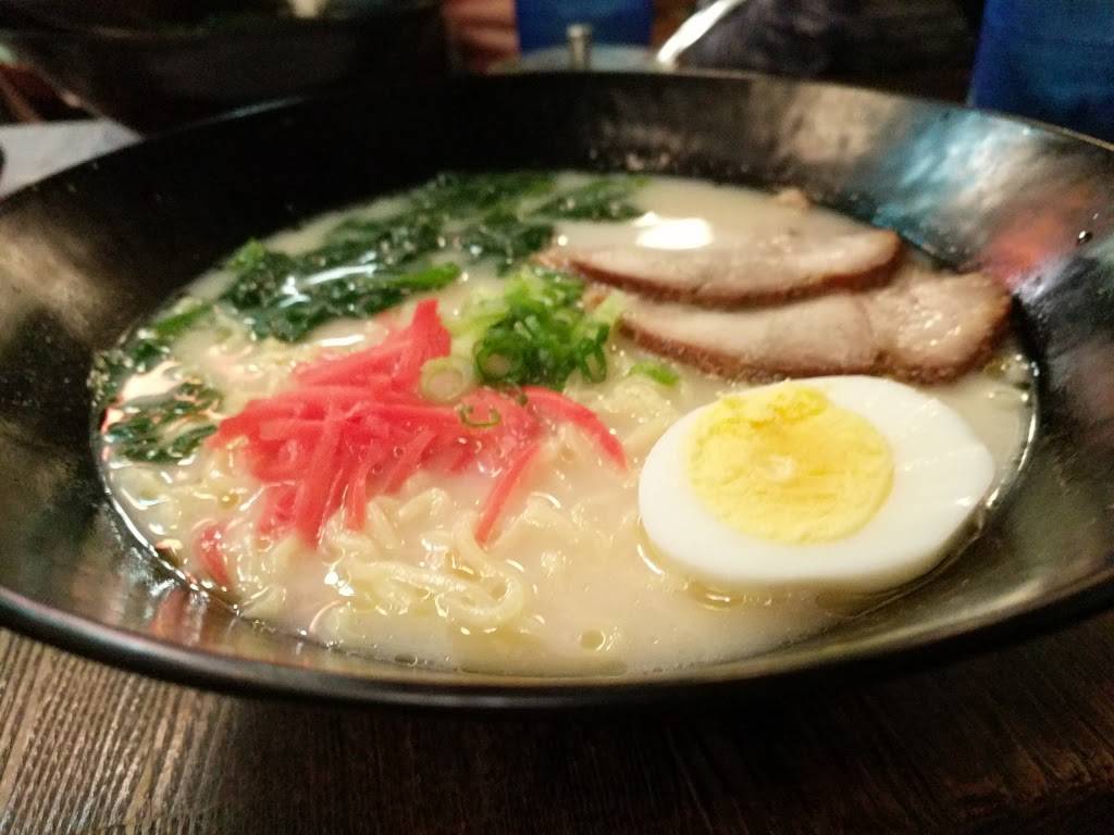 MoonCat Japanese Sushi Bistro | restaurant | 108 E Lime Ave, Monrovia, CA 91016, USA | 6262566500 OR +1 626-256-6500