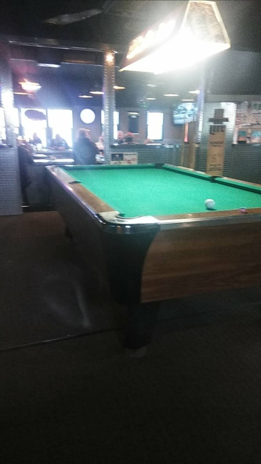 K Ville Pub Bar & Grill | restaurant | 123 E North St, Kendallville, IN 46755, USA | 2603491677 OR +1 260-349-1677