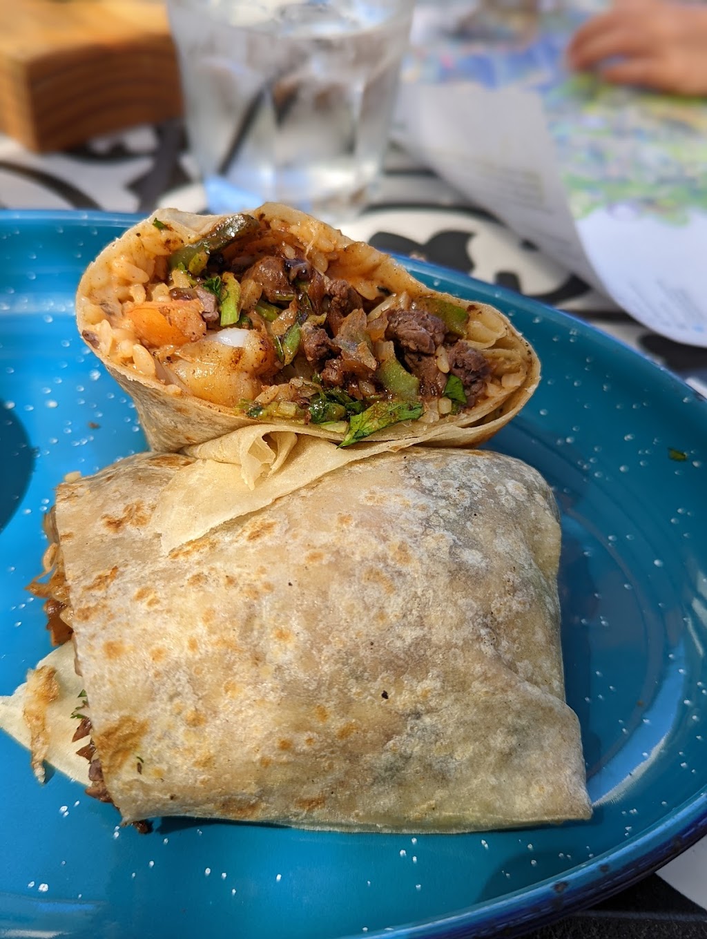 Four Tunas Fish & Bar | restaurant | 601 N Broadway STE D, Escondido, CA 92025, USA | 7609753950 OR +1 760-975-3950