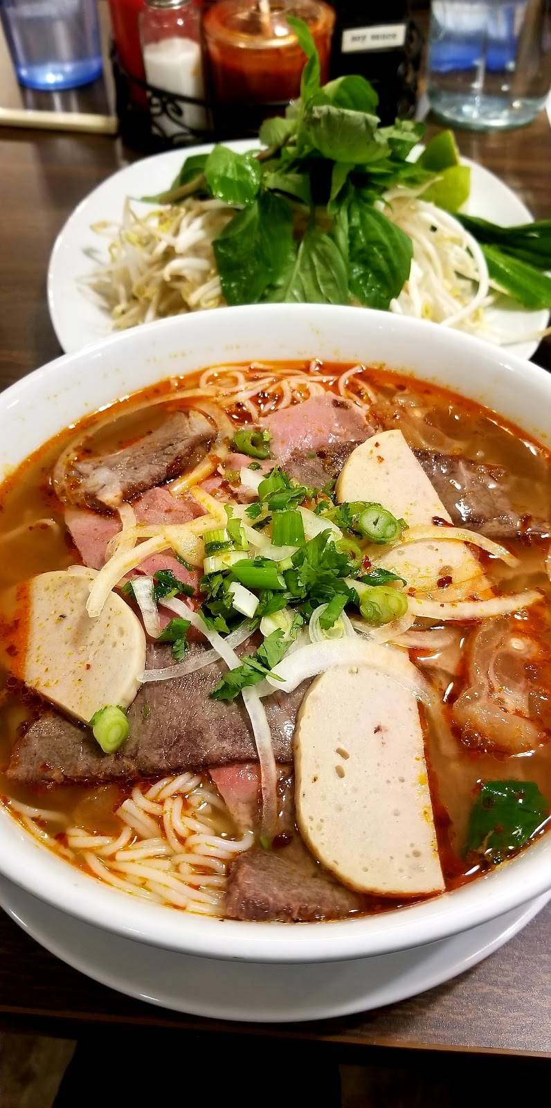 Phuong Nam | restaurant | 29 Willow St, Johnson City, NY 13790, USA | 6077669999 OR +1 607-766-9999