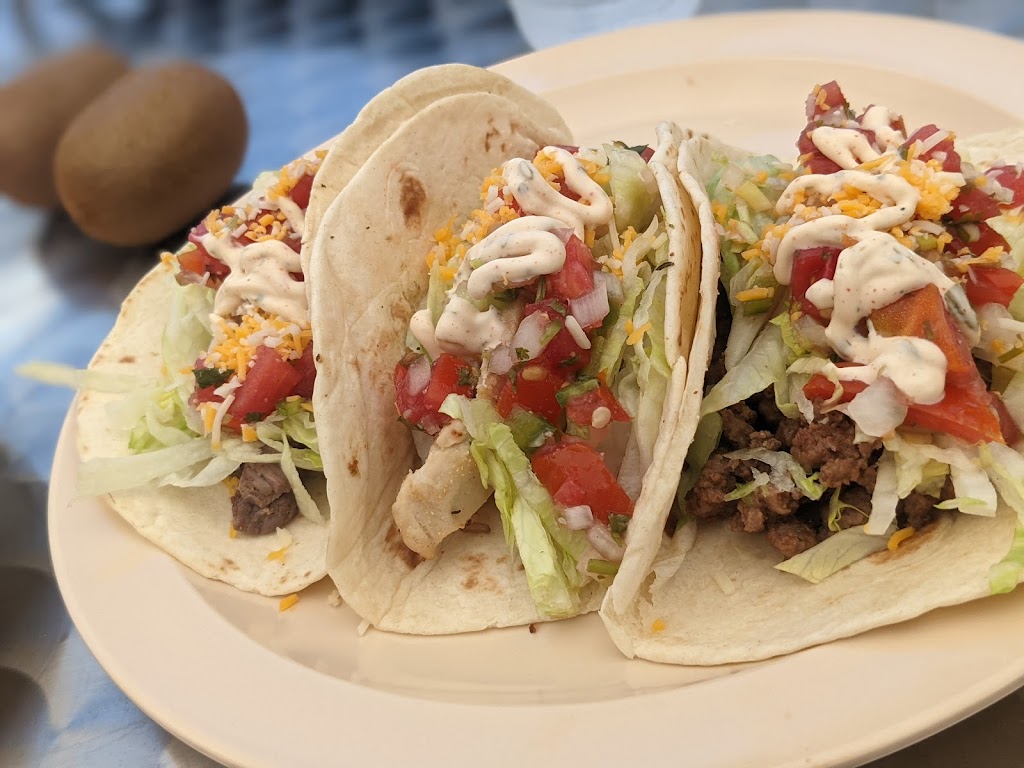 Lolos Kitchen | restaurant | 100694 Overseas Hwy, Key Largo, FL 33037, USA | 3054132130 OR +1 305-413-2130