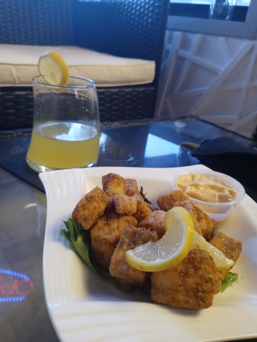 Da Vine Fusion Tapas Wine Bar | restaurant | 17 S J St, Lake Worth, FL 33460, USA | 5617202718 OR +1 561-720-2718