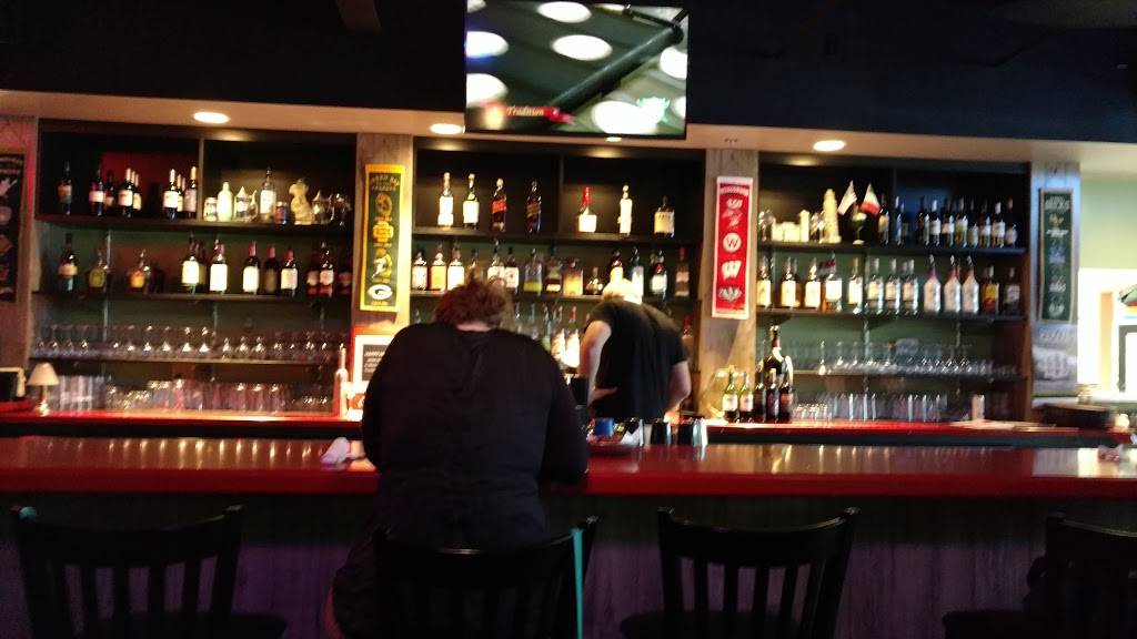 Pepinos Hartland | restaurant | 600 Hartbrook Dr, Hartland, WI 53029, USA | 2623699050 OR +1 262-369-9050